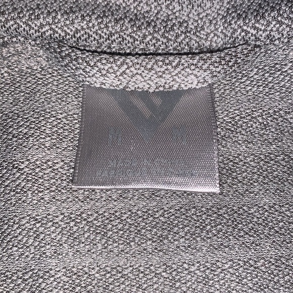 🏀Toronto Raptors🏀 Levelware Premium Woman’s Size Medium Sports Sweater - Picture 4 of 6